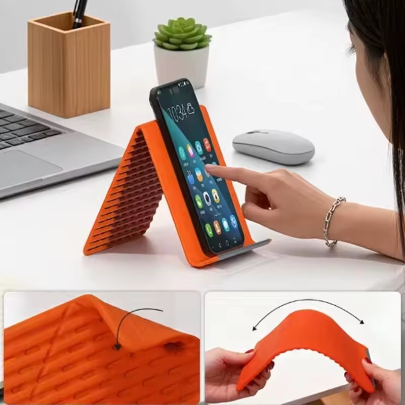 Uniwersalny, przenośny silikon – Essential Tablet Accessories recenzja i cena